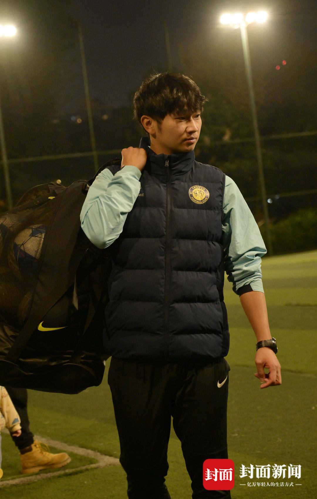 川超进入休赛期 成都队蔡林枫:“健身踢球保持状态”