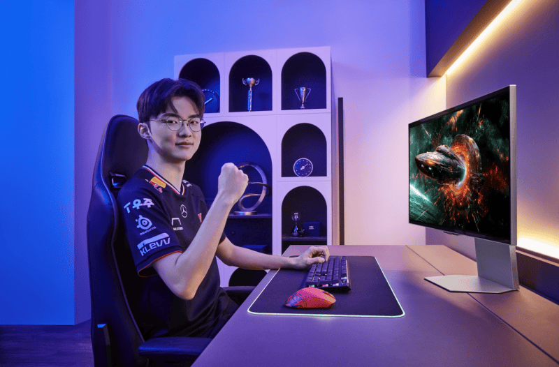 T1六度登顶LOL全球总决赛冠军,三星玄龙骑士以冠军级装备点亮竞技梦想
